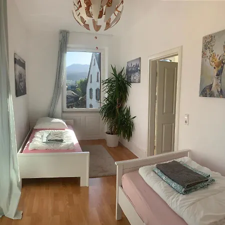 Citynahes Apartment Fuer Die Ganze Familie Oder Gruppen In Ruhiger Lage Freiburg im Breisgau Exterior photo